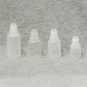 <b>Small</b> Capacity White PP Cylindrical Cosmetic <b>Bottle</b> with Leak-Resistant Screw Cap Design 3–20ml - Product Image 1