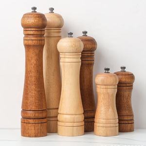 Ensemble moulin à sel et à poivre en bois d'acacia de 8 pouces, écologique, fonctionnement manuel, moulin à épices en vrac, modèle ZF23424, Inde, Z/F GLOBAL EXPORT - Product Image 1