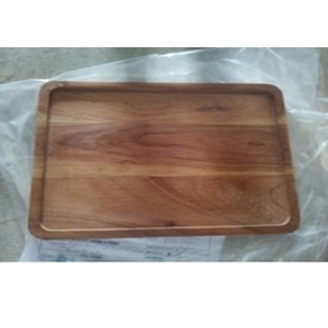 Plateau de service en acacia naturel en forme de chapeau de Père Noël, idéal pour la maison, les hôtels et les restaurants, personnalisation disponible. - Product Image 4