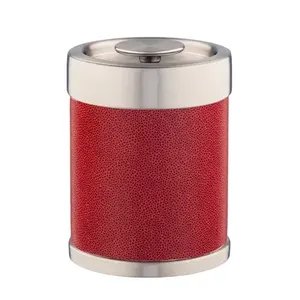 Cubo de Hielo Rojo, Enfriador de Vino Metálico de Lujo Hecho a Mano, Utensilios de Bar Profesionales para Hoteles con Pala para Hielo - Product Image 1