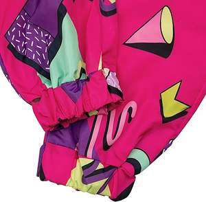 Survêtement coupe-vent décontracté pour femmes de haute qualité, avec lignes réfléchissantes en maille personnalisées, idéal pour l'automne - Product Image 3