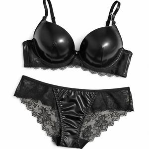 Conjunto de sujetador con aros y bikini de cuero negro para mujer con ribete de encaje, lencería push-up de copa completa, dos piezas - Product Image 1