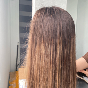 Peluca de Cabello Humano Virgen Remy 100% de Lujo en Color, Textura Lisa, con Cierre de Encaje HD 5x5 para Mujer, Extensiones de Cabello Humano Vietnamita al por Mayor - Product Image 1