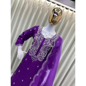 Magnifique ensemble élégant pour soirée, haut et bas avec dupatta, taille XL - Product Image 1