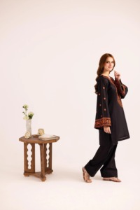 Vestido Tradicional de Algodón Negro Bordado para Mujer, Estilo Étnico Holgado para Fiestas y Bodas, Estilo India Pakistán, Casual para Todas las Temporadas - Product Image 1
