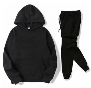 Ensemble de survêtement streetwear imperméable pour homme, collection hiver 2026, personnalisable, vente en gros, qualité supérieure, 100 % polyester, OEM ODM, marque privée - Product Image 1