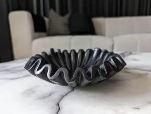 Cuenco Decorativo con Volantes, Hecho a Mano, de Mármol, Estético, Moderno, con Forma de Flor, Decoración de Mesa, Decoración Neutral para Sala de Estar y Hogar, y Regalo - Product Image 3