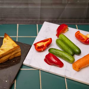 บล็อกสับหินอ่อนยุคหินหรูหราพรีเมี่ยมทนทานน้ำหนักเบาเครื่องล้างจานปลอดภัยสำหรับห้องครัวบ้านตัดผักง่าย - Product Image 2