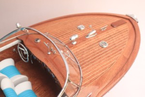 เรือริวา อควารามา ตัวเรือไม้ธรรมชาติ - เรือจำลองไม้ทำมือ - Product Image 4