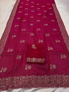 Sari en soie de créateur avec chemisier pour les fêtes, style ethnique indien Bollywood, prêt-à-porter en une minute, pour l'hiver et les festivals - Product Image 5