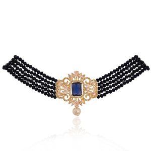 Ensemble collier et boucles d'oreilles en alliage plaqué or avec perles d'imitation, design floral vintage pour femmes, bijoux de mariage - Product Image 4