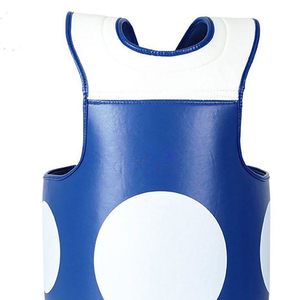 Protection de Poitrine en Cuir PU Respirant pour Boxe et MMA – Idéale pour l'Entraînement et le Karaté – Prix Abordable - Product Image 3