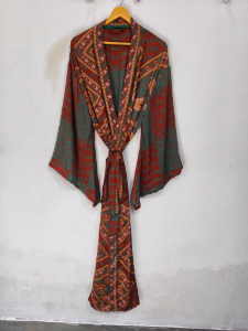 Robe en soie longue jusqu'aux chevilles, robe multicolores, robe de nuit, robe indienne vintage en soie recyclée, kimono en sari - Product Image 3