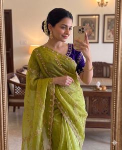 Sari en organza sergé pur et doux, brodé à la main, avec chemisier en satin épais, pour femme, idéal pour les fêtes et mariages, tenue ethnique traditionnelle de créateur moderne - Product Image 4