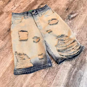 Shorts cargo amples en denim délavé vintage, 100 % coton, imperméables et respirants, personnalisables avec logo et impression spéciale - Product Image 2