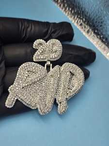 จี้เพชรโมอิสซาไนต์แบบกำหนดเอง VVS พร้อมตัวอักษร จี้เงินแท้ 925 จี้แบบฮิปฮอปประดับเพชร จี้ตัวอักษรชื่อแบบกำหนดเอง จี้ตัวอักษรย่อ - Product Image 2