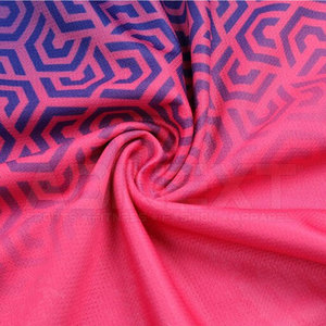 Uniforme de football respirant 100 % polyester, design unique, fabriqué au Pakistan, logo personnalisé imprimé pour adulte, collection 2026 - Product Image 5