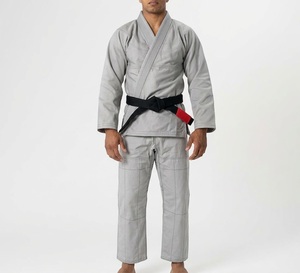 Ensemble de Kimono BJJ Gris Personnalisé pour Jiu-Jitsu Brésilien – Vente en Gros d'Uniformes BJJ et Kimonos de Grappling pour l'Entraînement (Hommes et Femmes, Unisexe) - Product Image 3