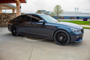 BMW Serie 7 ALLPINA B7 XDrive 2018 Usado en Excelentes Condiciones con 3 Años de Garantía y Agarre Antideslizante en Venta - Product Image 4