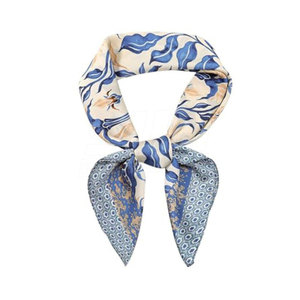 Bandana pour femme en satin, style unique, décontracté, fabriqué au Pakistan, respirant, avec design personnalisé, en vente en ligne - Product Image 2