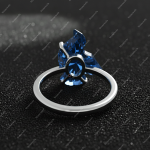 Anillo de Sello Personalizado de Plata 925 con Gema Azul Tallada en Forma de Pájaro, Anillo Original de Sello para Hombre con Zafiro Azul y Moissanita Tallado en Forma de Paloma - Product Image 3