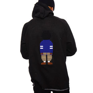 เสื้อฮู้ดผู้ชายลายการ์ตูนสีดำ ผ้าฟลีซ แขนยาว มีกระเป๋าจิงโจ้ รับผลิตแบบ OEM ODM ขายส่งเสื้อผ้า - Product Image 6