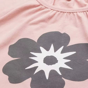 Vente flash - Ensemble 2 pièces pour femmes - T-shirt et short décontractés - Extensible, respirant, séchage rapide - 100% coton - Product Image 3