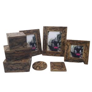 Cadre photo de luxe moderne pour table Cadre photo sculpté à la main Doué Design moderne Fait à la main Multiple - Product Image 1