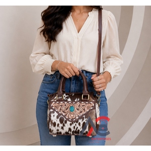 High Quality Unisex Hand <b>Tooled</b> Leather <b>Small</b> Speedy Bag Fashion Large Capacity Cowhide Leather Duffle Handbag for Women & Men - Product Image 1