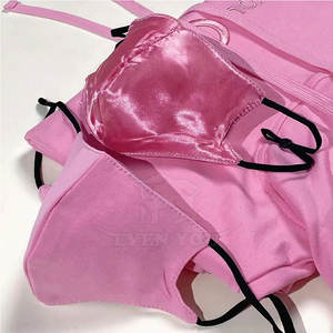 Sweat-shirt à capuche décontracté en mélange de coton avec doublure en satin et motif graphique pour un style urbain - Product Image 4