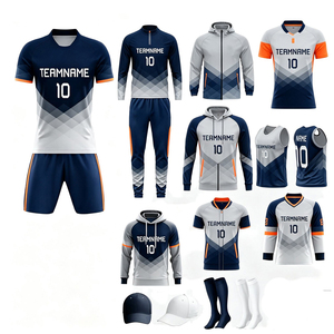 Ensemble de vêtements de sport personnalisés pour équipe : maillot de football, short, sweat à capuche, survêtement, veste d'entraînement, débardeur, casquette et chaussettes - Product Image 6