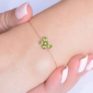 สร้อยข้อมือผีเสื้อเพอริดอท รูปทรงลูกแพร์ เพอริดอทแท้ที่ได้รับการรับรอง ประดับเพชรธรรมชาติ - Product Image 5