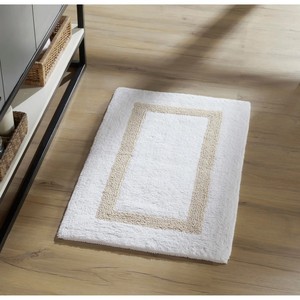 Tapis de bain en coton tufté antidérapant, fabriqué à la machine, écologique, rose, à motif floral, élégant et polyvalent, accessoire de salle de bain - Product Image 1