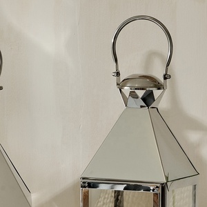 Lanternes en acier inoxydable brillant de haute qualité, grandes, pour la décoration de la maison, décorations de Noël, style classique fait main, en verre - Product Image 6