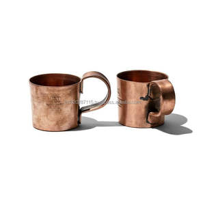 Mules en cuivre de qualité supérieure avec bord lisse et poignée ergonomique, idéales pour les bars à la maison, les cocktails et les restaurants - Product Image 3