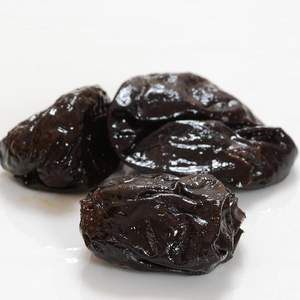 Prunes séchées de qualité supérieure pour la vente en gros, riches en nutriments, parfaites pour les acheteurs en gros dans le monde entier - Product Image 2