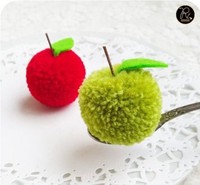 Vente en gros de grandes boules de pompons en fourrure, assortiment de boules douces et colorées pour les travaux manuels des enfants, acheter directement auprès du fournisseur au prix d'usine