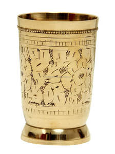 Vaso DE AGUA DE Material de latón con diseño de grabado Vaso de metal con acabado antiguo de latón pulido - Product Image 4