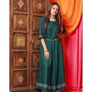 Costume de travail en satin vert chaud avec dupatta jaune, taille XS - Product Image 2