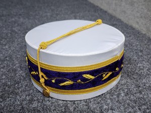 Casquette de Rite Écossais du 33e Degré |   Ailes blanches levées, insignes maçonniques |   Chapeau de Franc-Maçon Brodé - Product Image 3