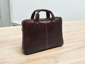 Sac messager en cuir véritable, élégant et économique, pour homme, pour ordinateur portable, pour le bureau, le travail et les voyages, par M/S SHAAD HANDICRAFTS - Product Image 4