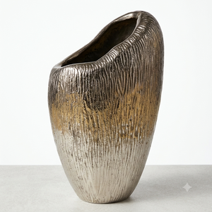 Jarrón Alto Moderno de Metal Plateado con Borde Inclinado, Textura Martillada de Lujo, Ligero, Hecho a Mano, Maceta Decorativa, Escultura para el Hogar - Product Image 2