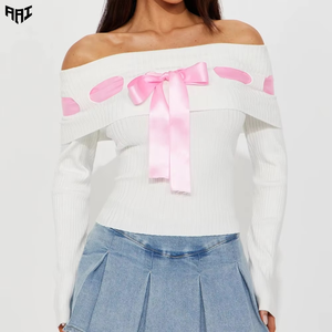 Pull côtelé pour femme à épaules dénudées, col plissé décoré, 100% coton, style mode, collection printemps, OEM, vente en gros - Product Image 1