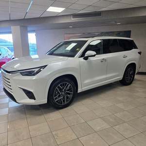 2026 Le xus TX 350 Premium - Product Image 6