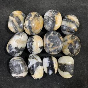 Pierres de jaspe zèbre noir et blanc naturelles, 2-3 cm, pierres de guérison, gravier poli pour la guérison et la méditation - Product Image 1