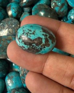 Lot de cabochons en turquoise mélangée AAA+++ – Pierres précieuses en turquoise naturelle en vrac, formes variées pour la fabrication de bijoux, vente en gros - Product Image 4