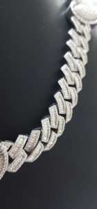 สร้อยคอแบบ Cuban Link รูปหัวใจ เงินแท้ 925 ประดับเพชรโมอิสซาไนต์ สไตล์ฮิปฮอป บลิงๆ เครื่องประดับสำหรับแร็ปเปอร์ ใส่ไปงานปาร์ตี้ ของขวัญ - Product Image 4