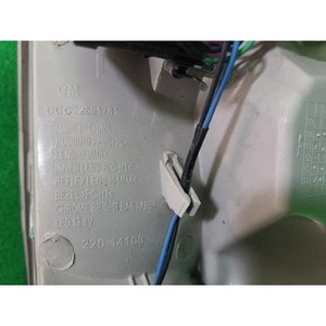 Feu arrière gauche d'occasion OEM pour LaCrosse 2014-2016, référence 22891781 - Product Image 6