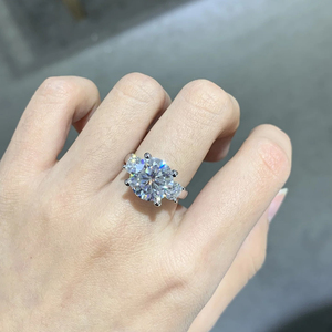 แหวนเพชรทรงกลมเจียระไนแบบบริลเลียนท์ ทองคำขาว 14k เพชรเพาะเลี้ยงในห้องปฏิบัติการ เครื่องประดับหรูหรา แหวนแต่งงาน/หมั้น สำหรับทุกเพศ - Product Image 4