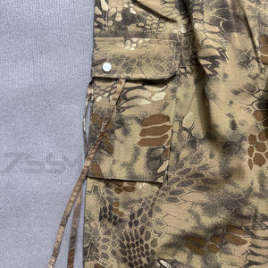 Pantalon cargo droit multi-poches pour homme, imprimé numérique intégral, coupe ample et large, style streetwear, collection premium, offre spéciale - Product Image 3